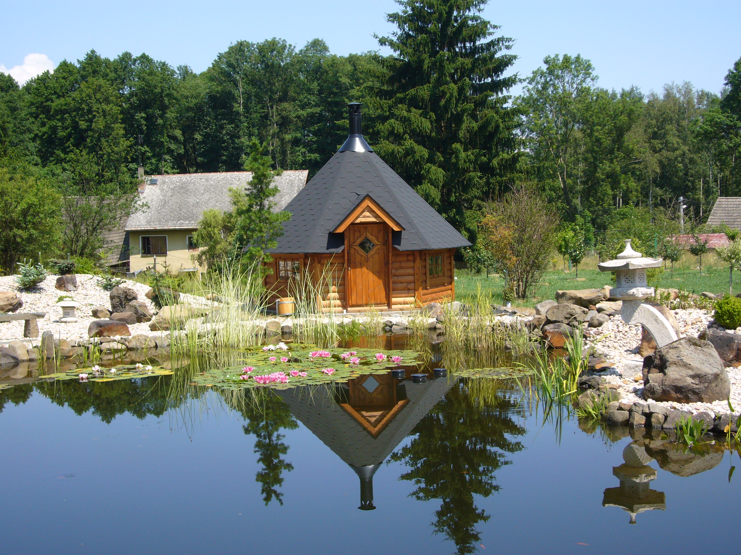 venkovní sauna, sauna na zahradě, zahradní sauna, saunování, ahku, welness, zdravý životní styl