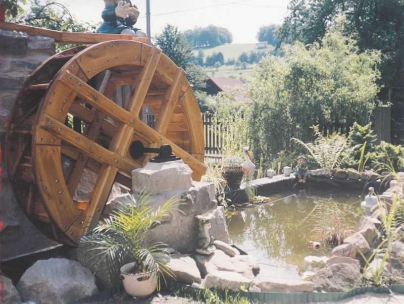 mlýn, vodní mlýnské kolo