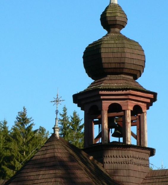 Štípaný šindel - dřevěný kostel Velké Karlovice